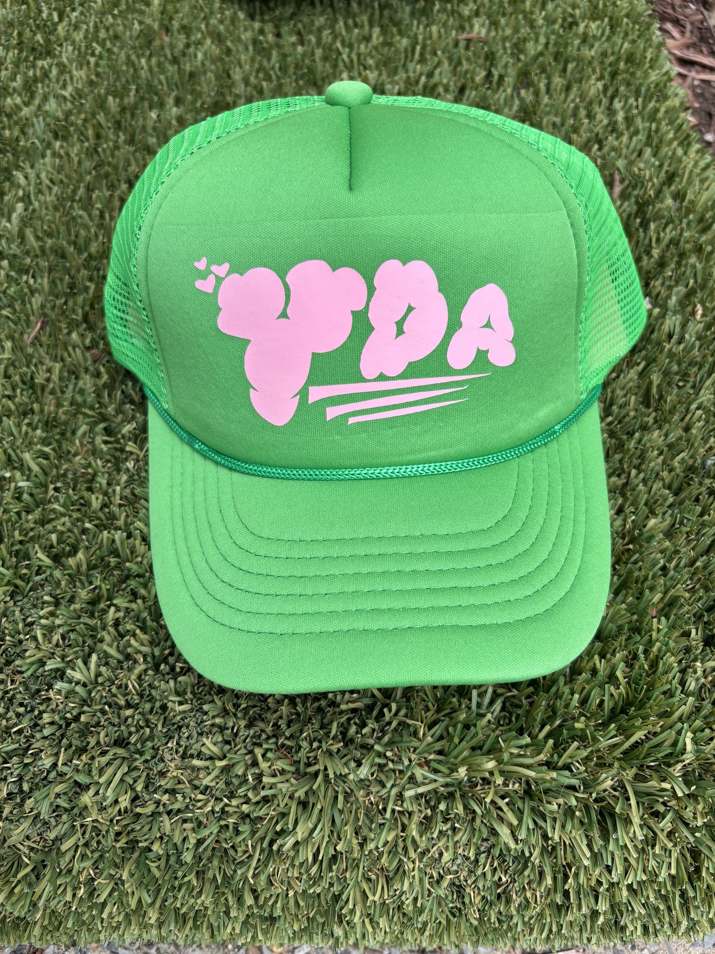 GREEN PINK YDA TRUCKER HAT